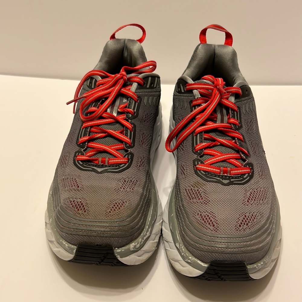 Hoka One One Bondi 6 Mens size 9.5 2EE Pre-Owned